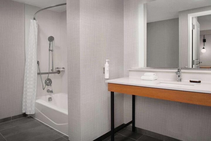 Bathroom shower