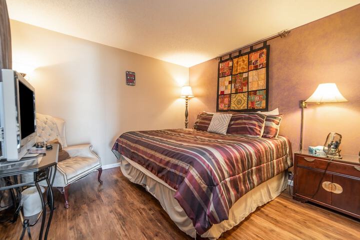 Room 27 of 167
