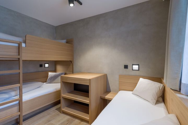 Room 38 of 116