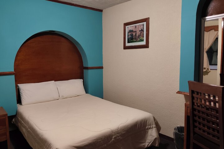Room 34 of 46