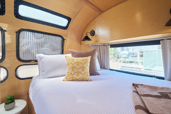 Standard Studio 1 Queen Bed (53 of 57)