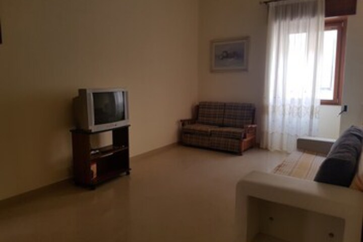 Room 34 of 92