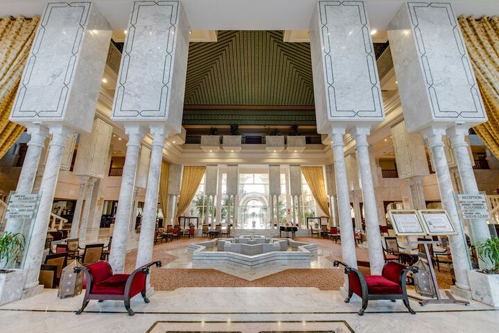 Hotel Lobby