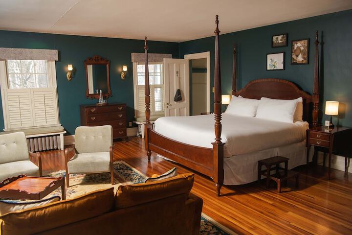 Room 21 of 61