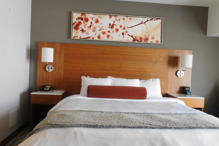Room 13 of 63