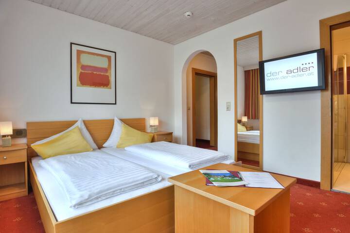 Room 3 of 57