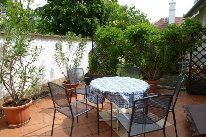 Terrace/Patio 90 of 96