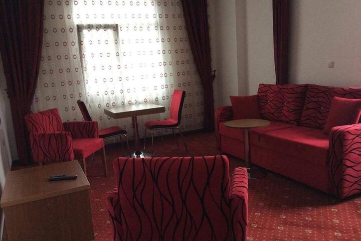 Room 22 of 46