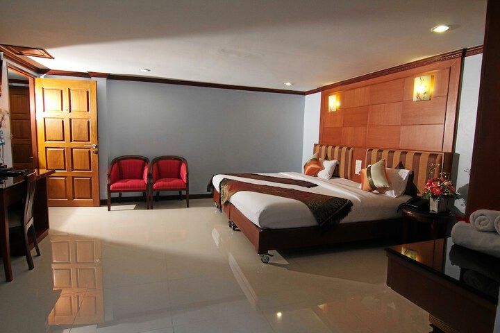Room 10 of 41
