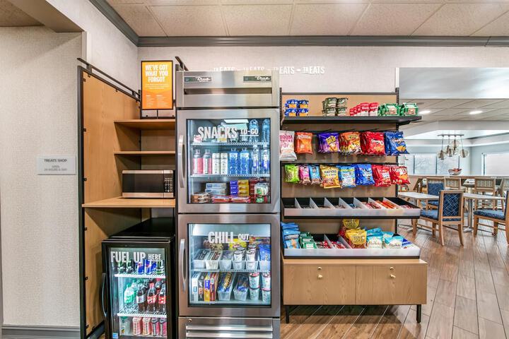 Snack bar