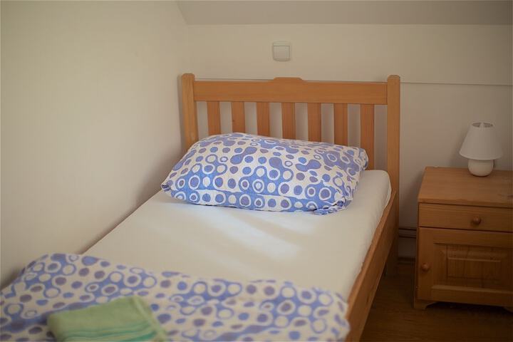 Room 9 of 61
