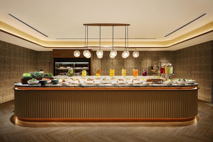 Dining 53 of 86