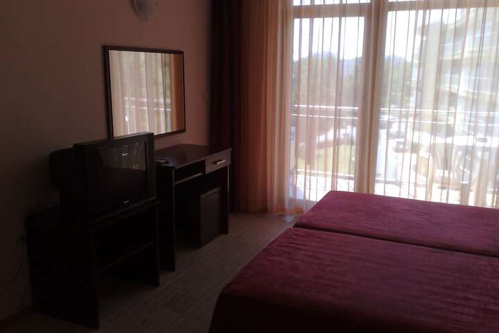 Room 15 of 92