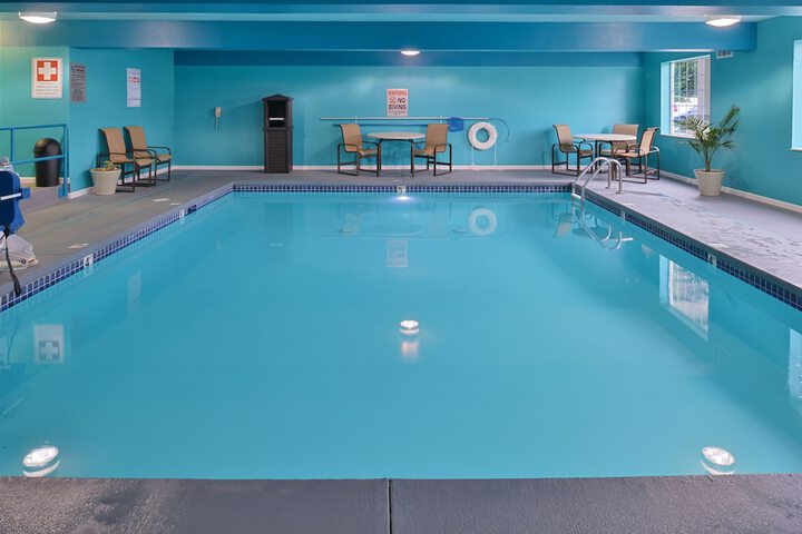 Pool 25 of 42
