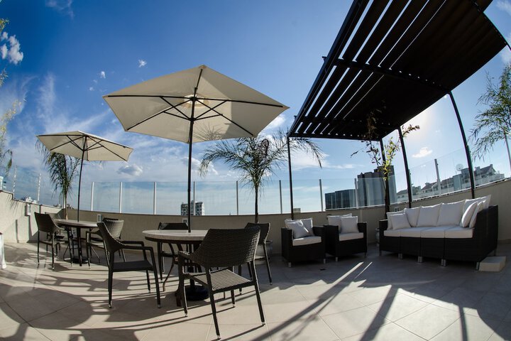 Terrace/Patio 34 of 35