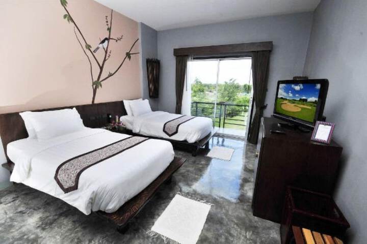 Room 7 of 36