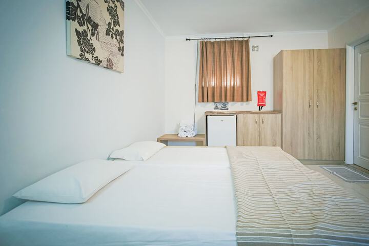 Room 6 of 41