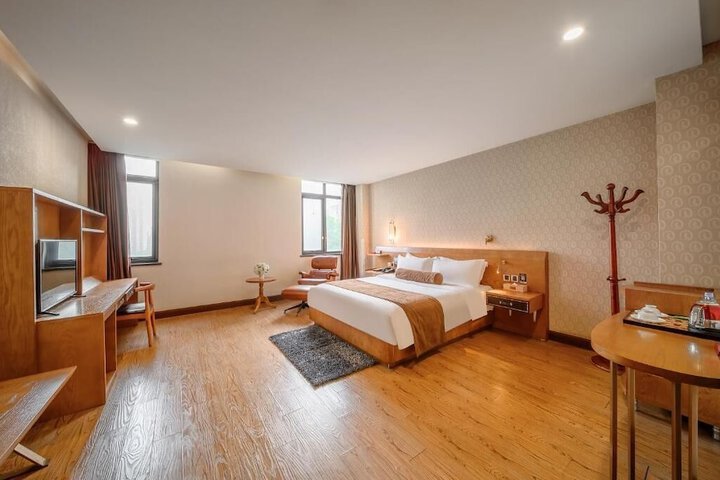 Room 26 of 44
