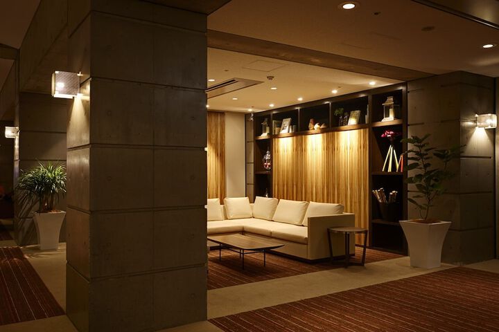 Hotel Interior 4 of 43