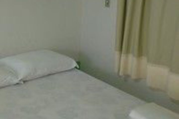 Room 29 of 40