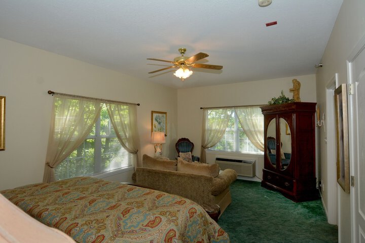 Room 14 of 41