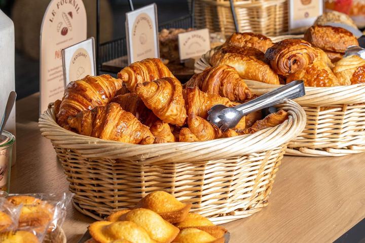Breakfast/Coffee Service 46 of 119