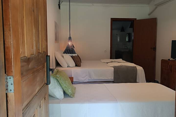 Room 27 of 129