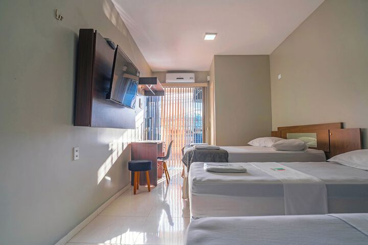 Room 7 of 29