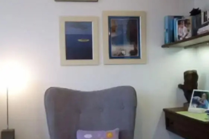Room 10 of 20
