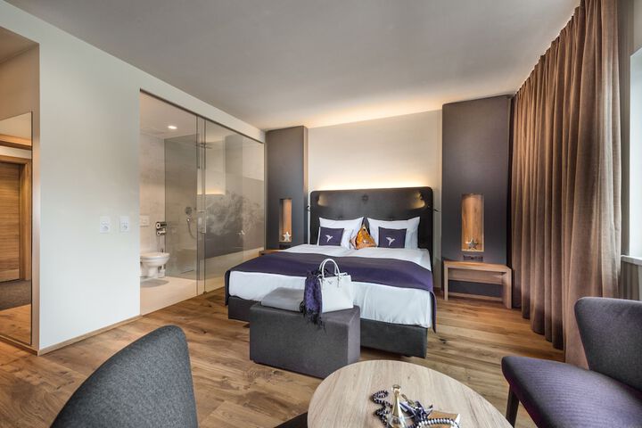Room 21 of 68