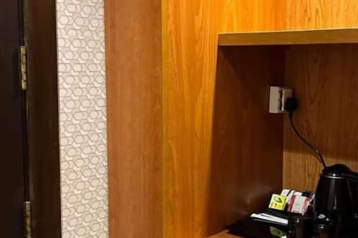 Room 20 of 47