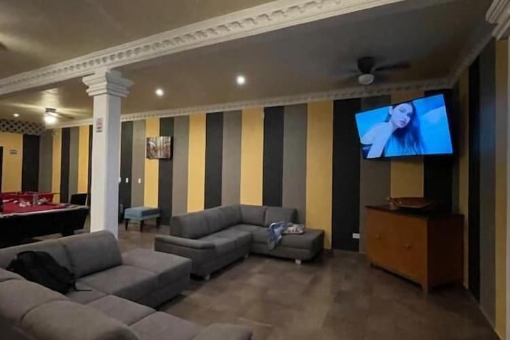 Room 20 of 48