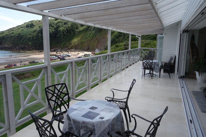 Terrace/Patio 5 of 8