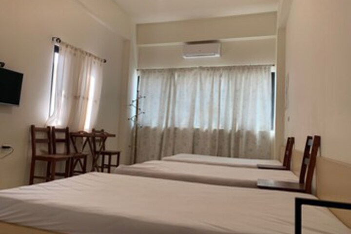 Room 26 of 29