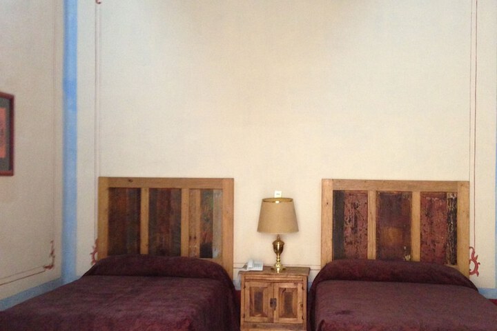 Room 7 of 50