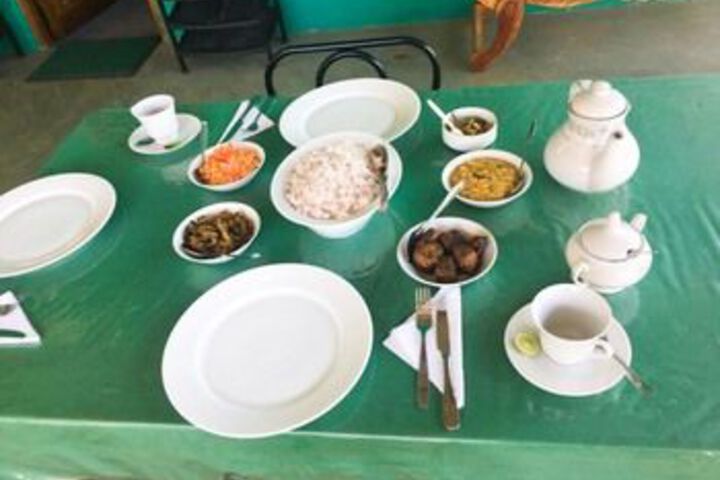 Dining 3 of 16