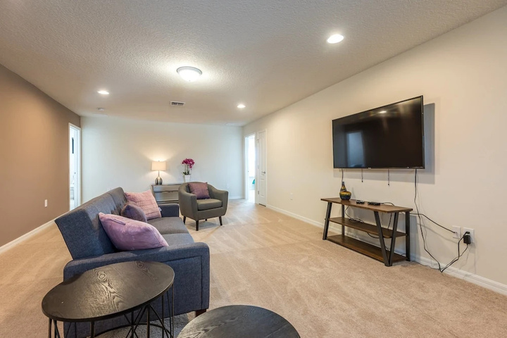 Room 15 of 28