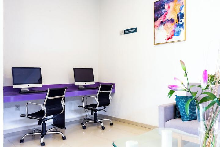 Business Center 145 of 166