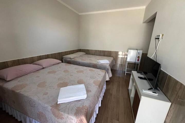 Room 7 of 14