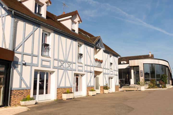 Image of Aux Maisons (Relais du Silence)
