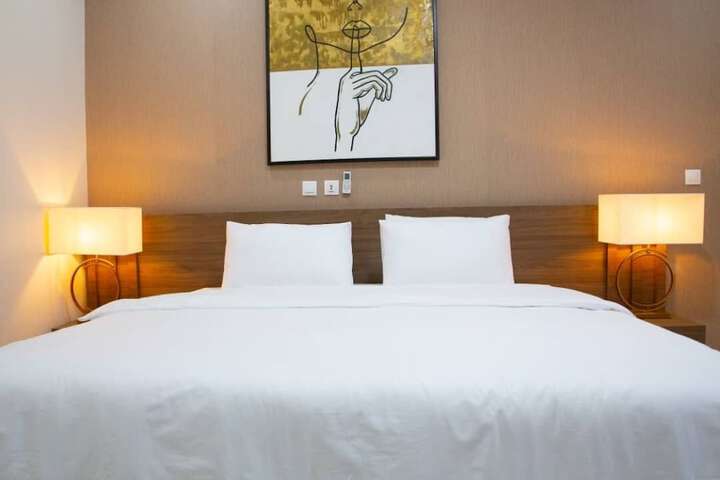 Room 26 of 42