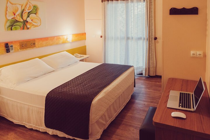 Room 18 of 88