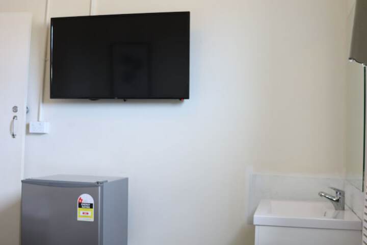 Room 8 of 29