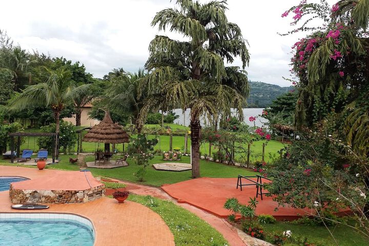Pool Hotel