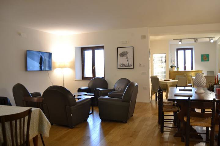 Hotel Interior 7 of 93