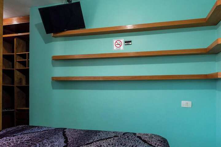 Room 11 of 78