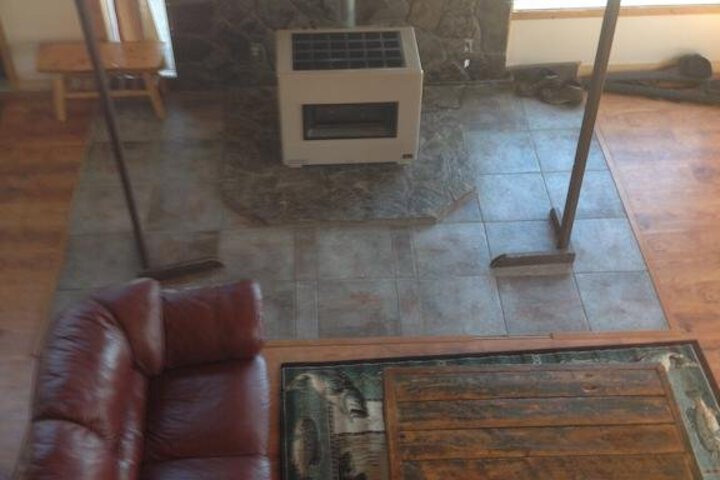 MONTANAS DUCK LAKE LODGE