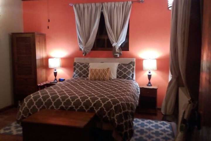 Room 6 of 39