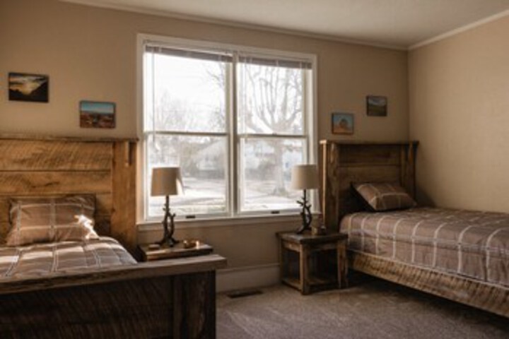 Room 10 of 26