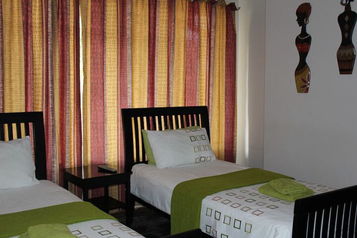 Room 3 of 31